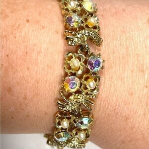 Coro Bracelet Vintage AB Crystals Pearls Gold Tone Fold Over Clasp 7”